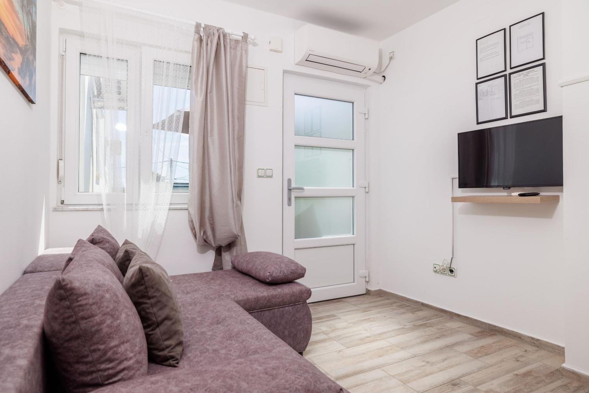 Apartments Luna Crikvenica Bagian luar foto